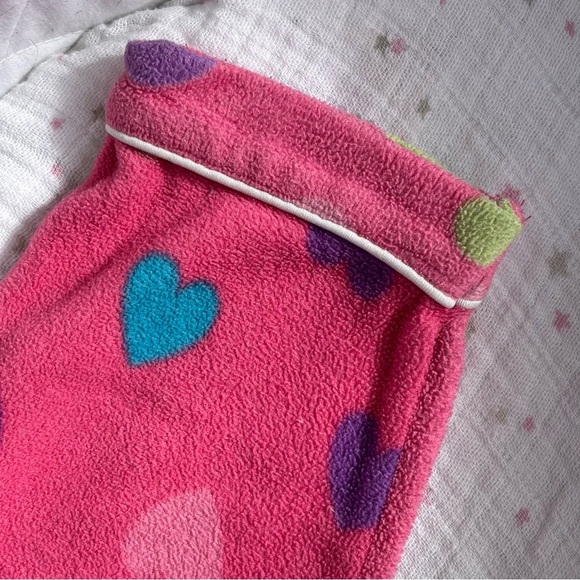 ⭒ 3-6M Little Tikes Hearts Pyjama Set Button up Long Sleeve Collar Colorful ⭒ - Picture 12 of 16